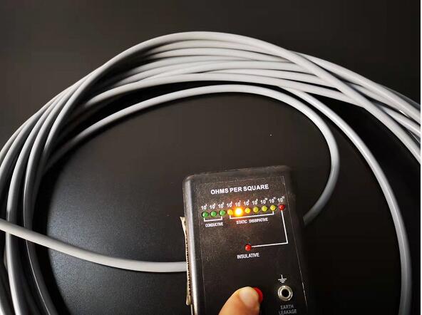 秒懂關鍵參數：《工業抗靜電硅膠管選型白皮書》助您5分鐘成為選型專家